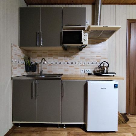Апартаменти "У Кузьмича" 2 Mykulychyn Extérieur photo
